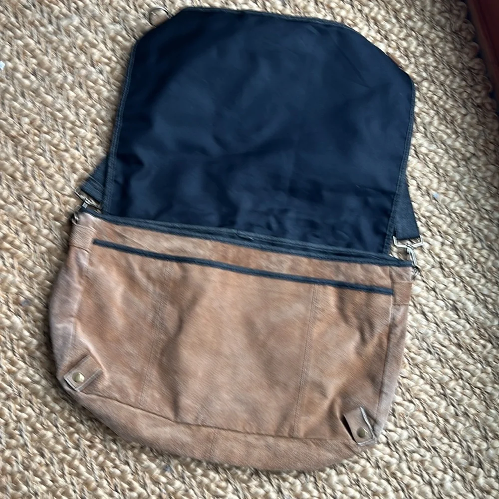 Wilson Leather M. JULIEN Laptop Bag Crossbody Messenger Black Denim trim/strap